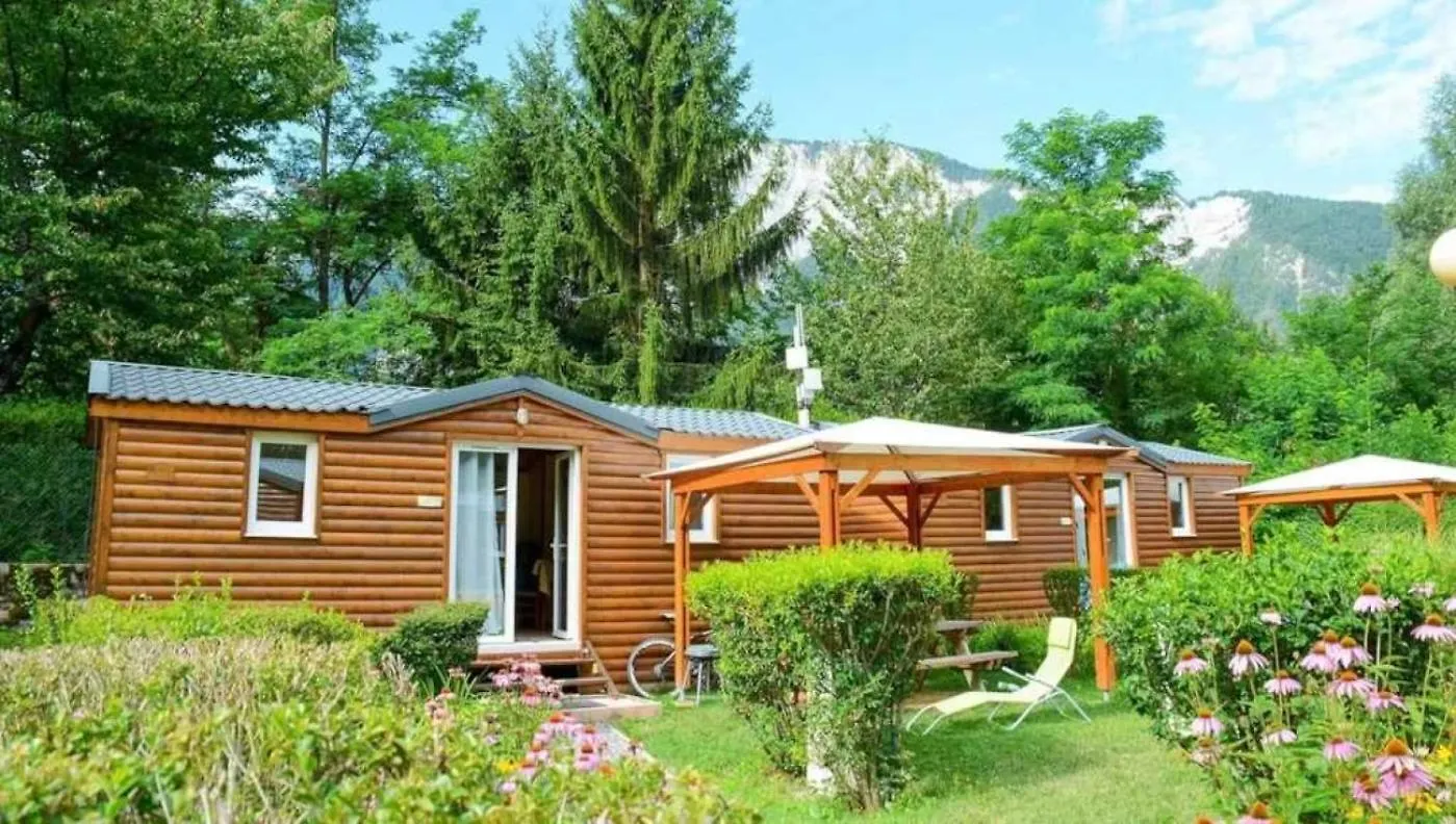 Camping 5 Etoiles - Piscine - Eeceff Le Bourg-dʼOisans